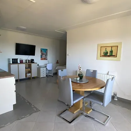 Apartment Stunning Seaview 