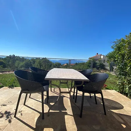 Apartment Stunning Seaview 